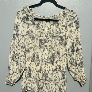 Cato Cream and Gray Puff Sleeve Smocked Blouse